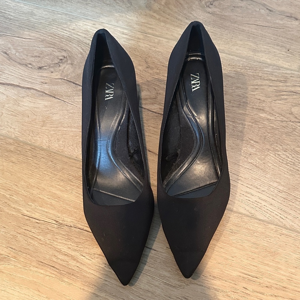 Zara Women's Classic Black Heels